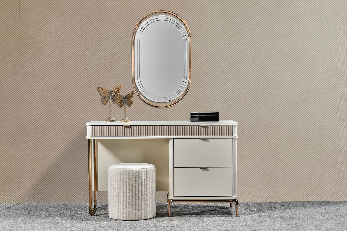 Alya Dining Room Set by Netline Interiors
