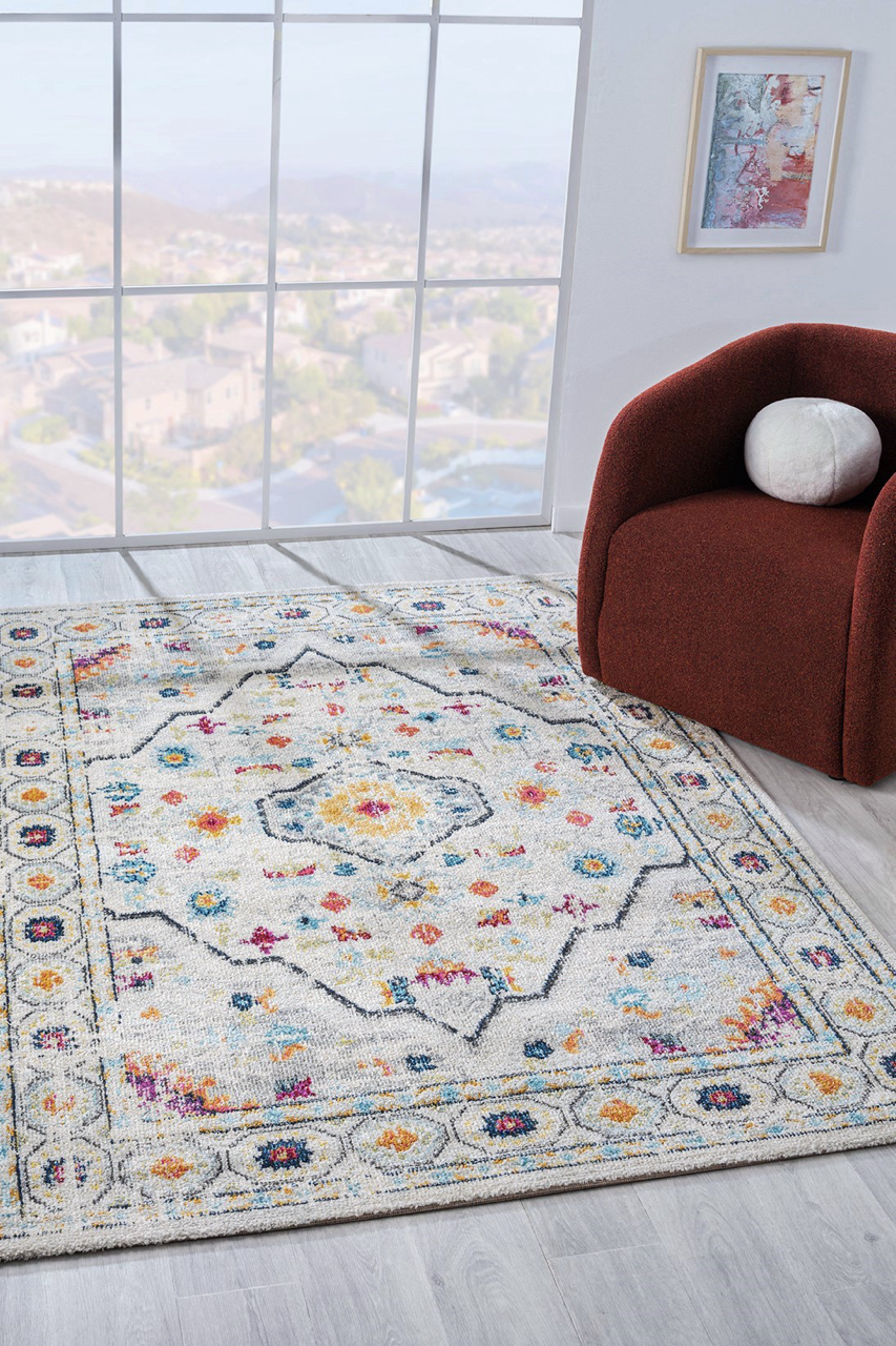 Vintage Area Rug 7655 – Light Grey Traditional Medallion