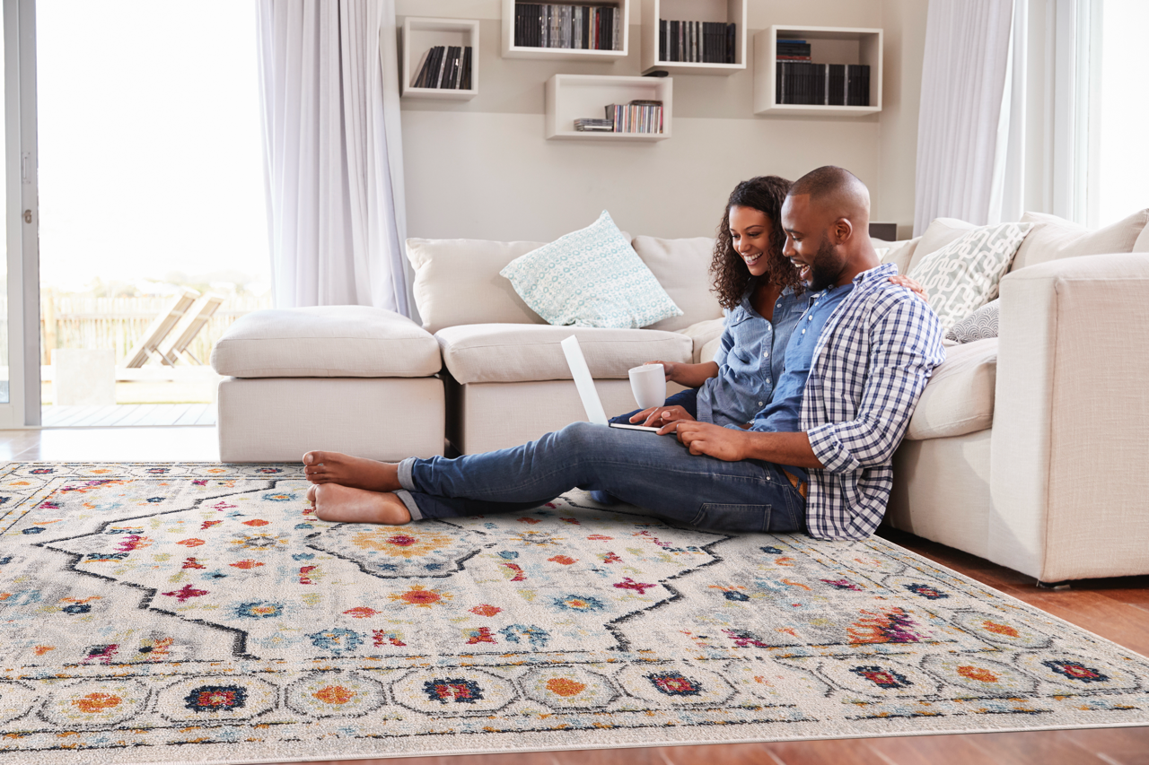 Vintage Area Rug 7655 – Light Grey Traditional Medallion