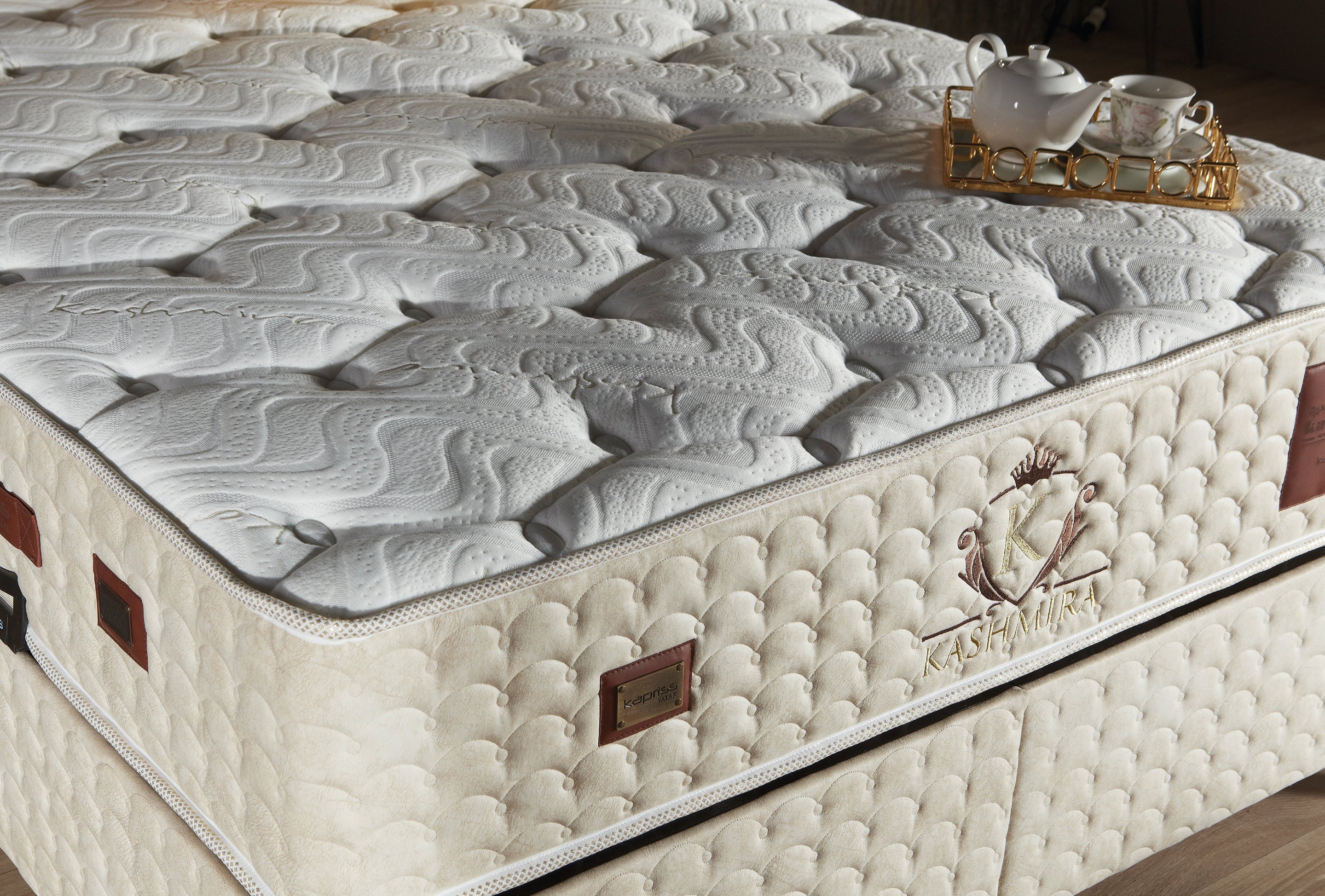 Netline Home Interior Kashmira Bed Sets in stylish bedroom decor, featuring a cozy, elegant bedding arrangement with pillows and linens.