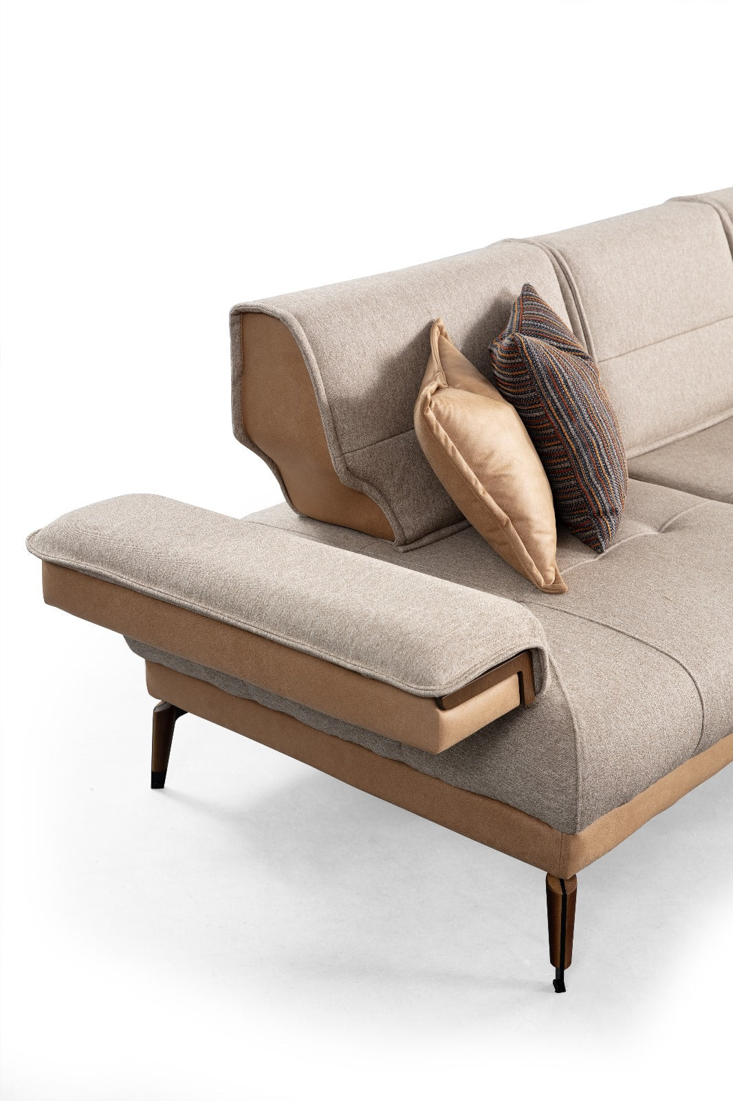 Netline Home Interior Vito Corner Sofa showcasing a spacious, comfortable lounge corner sofa with plush cushions and modern design.