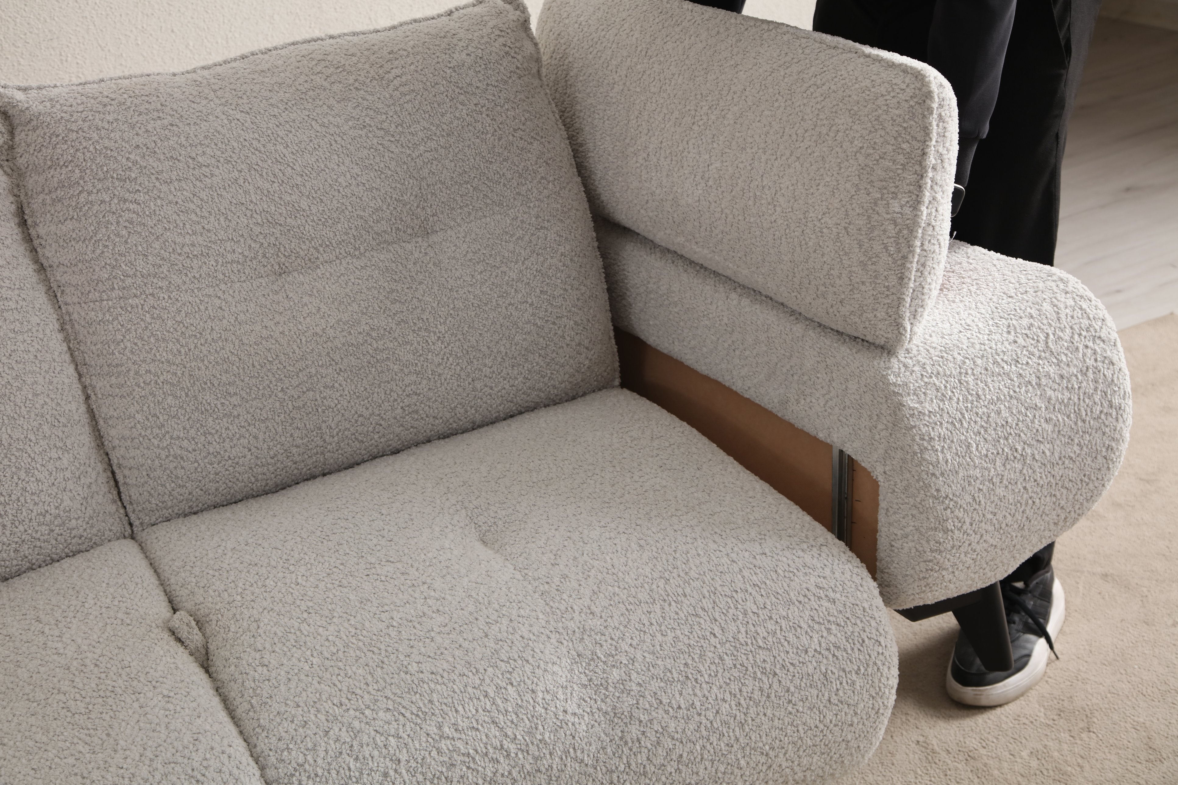 Elit Sofa Set (S) by Netline Interiors