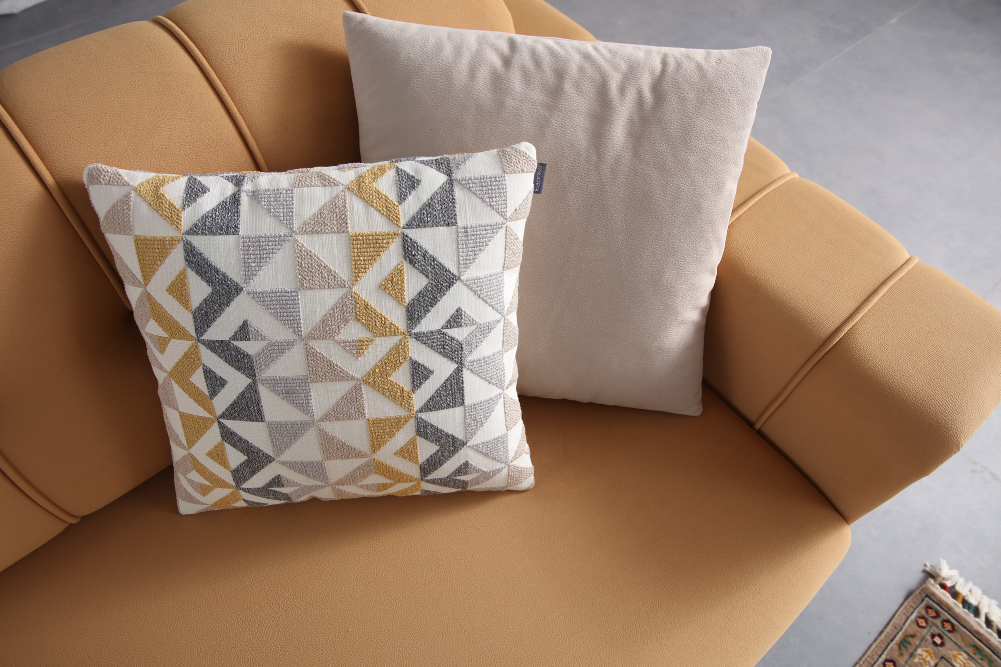 Elit Sofa Set (K) by Netline Interiors