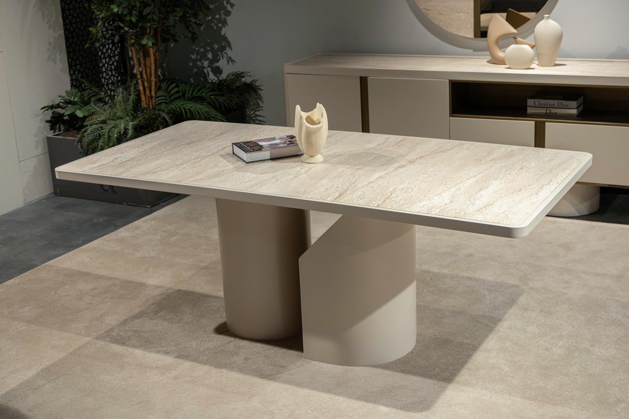 Icon Dining Room by Netline Interiors