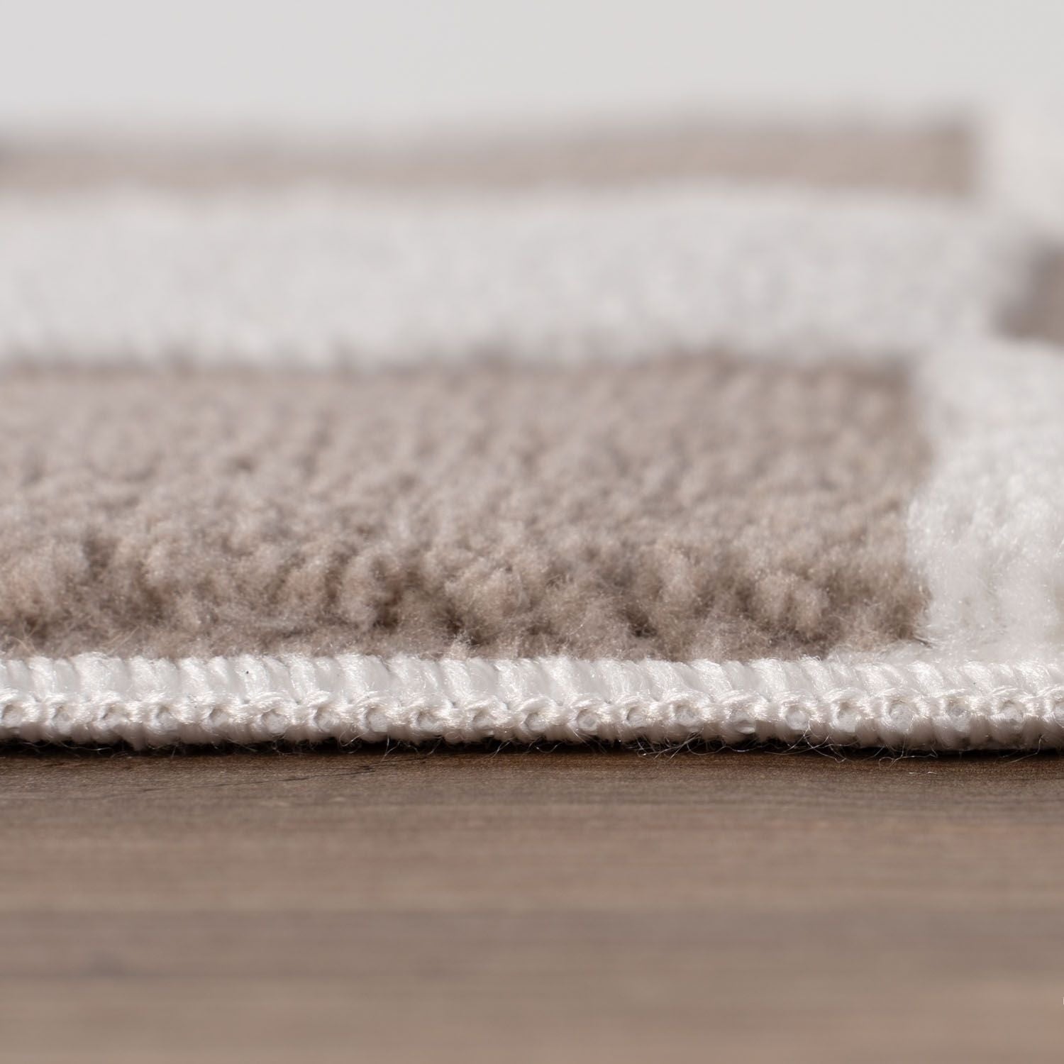 Loft Checkerboard Beige Rug