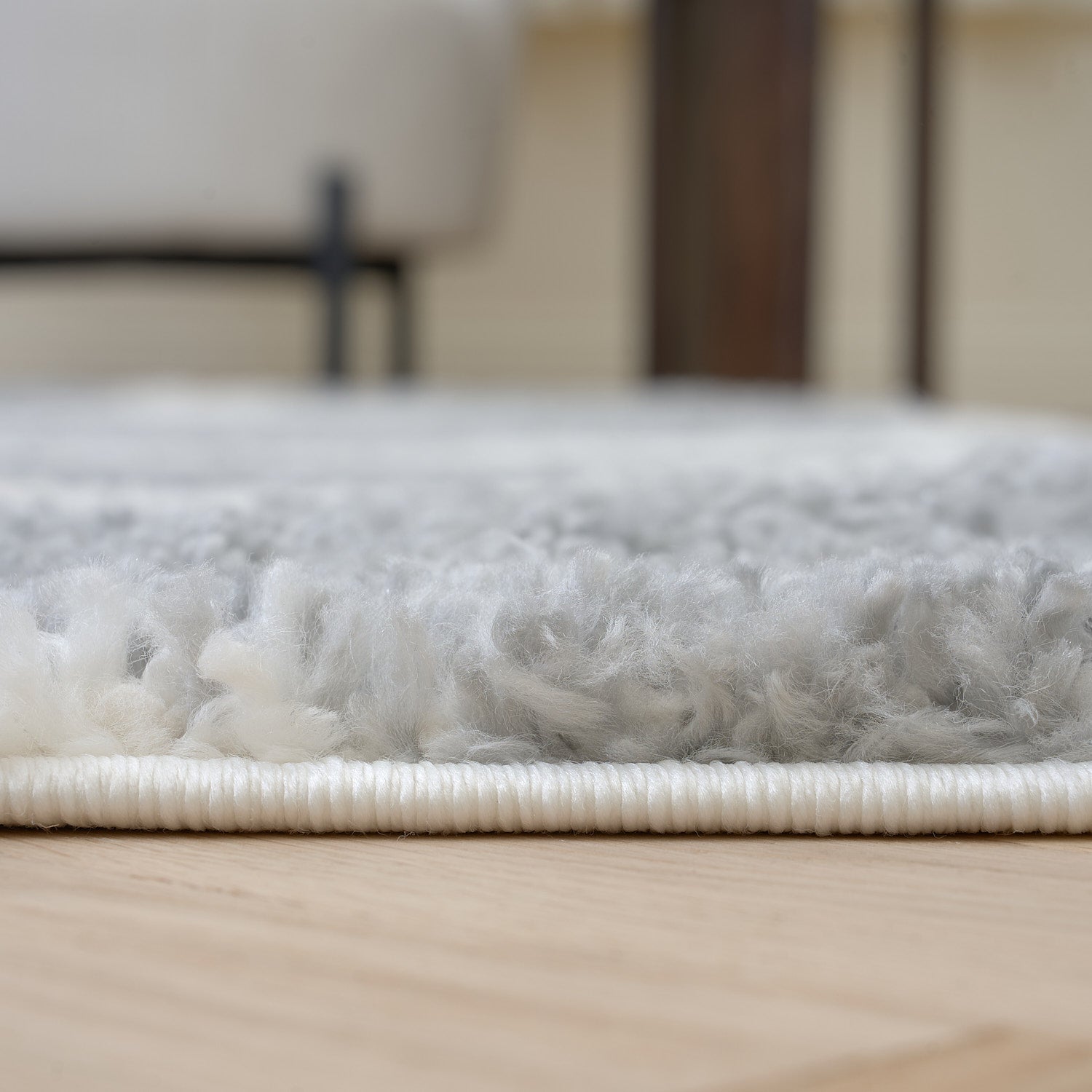 Moodi Shaggy Grey Tarn Rug