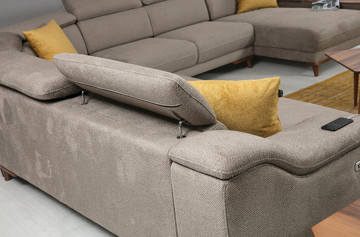 Mustang U Corner Sofa (S) by Netline Interiors