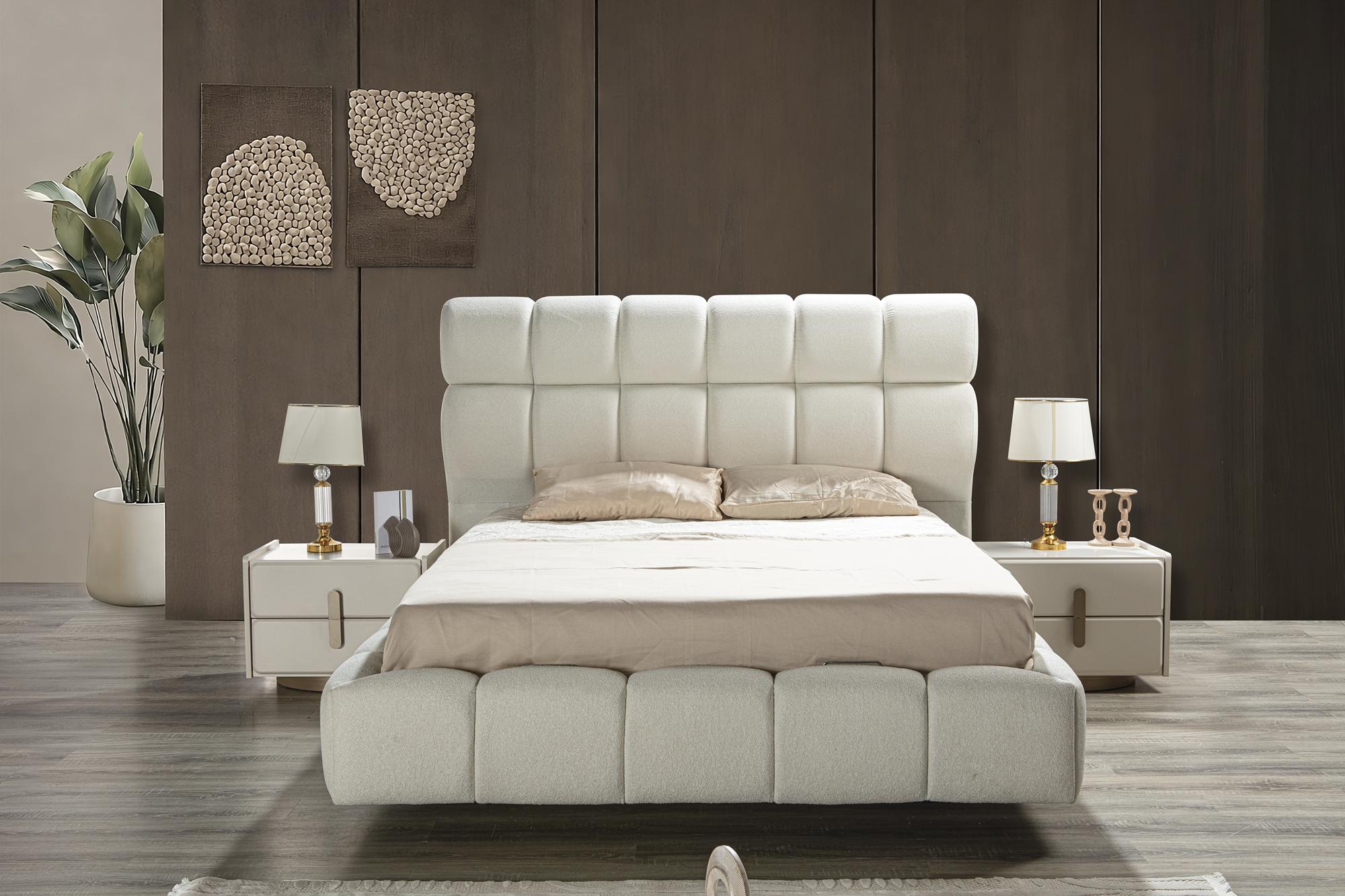Mona Bedroom (R) by Netline Interiors
