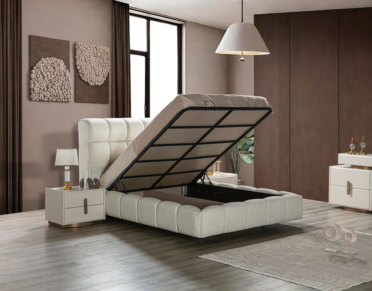 Mona Bedroom (R) by Netline Interiors