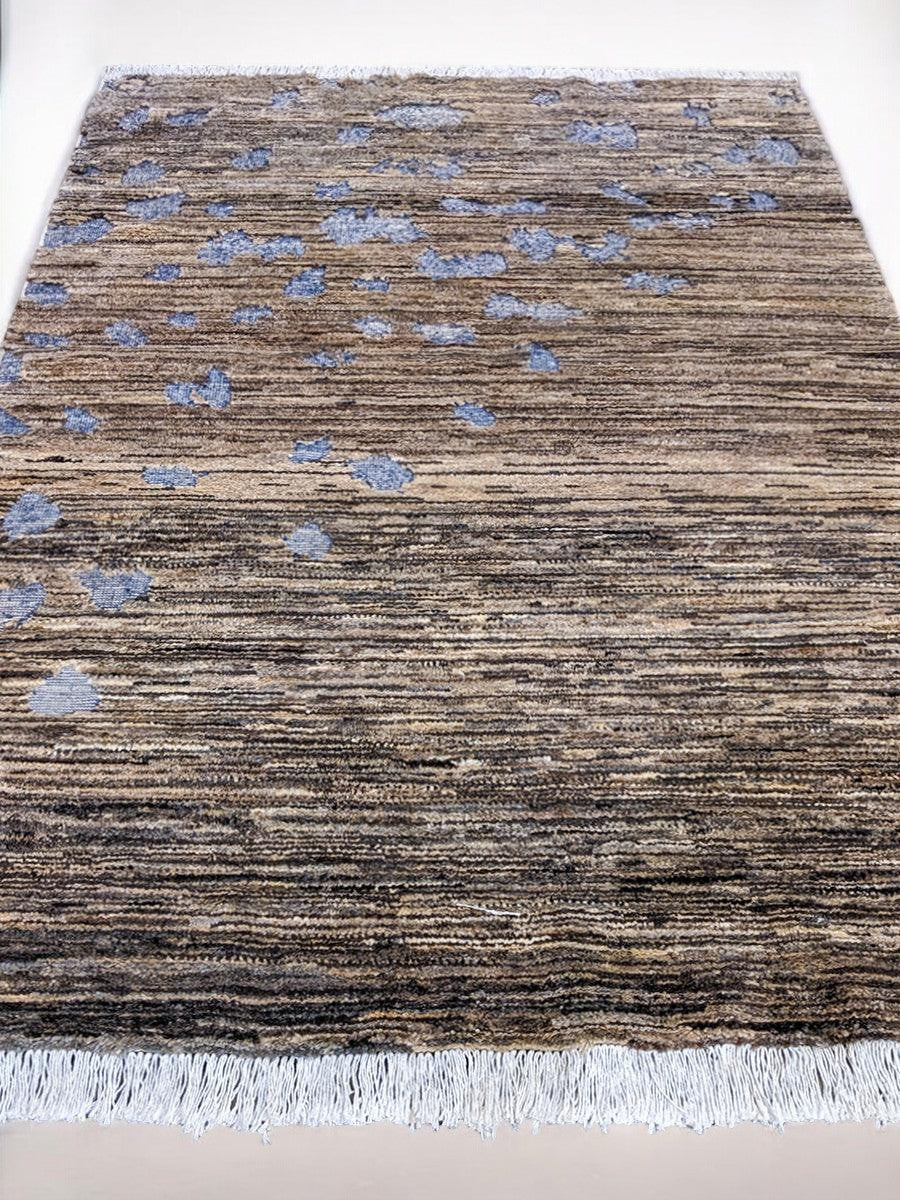 Sculpture Hand Knotted Rug - 247 x 159 cm