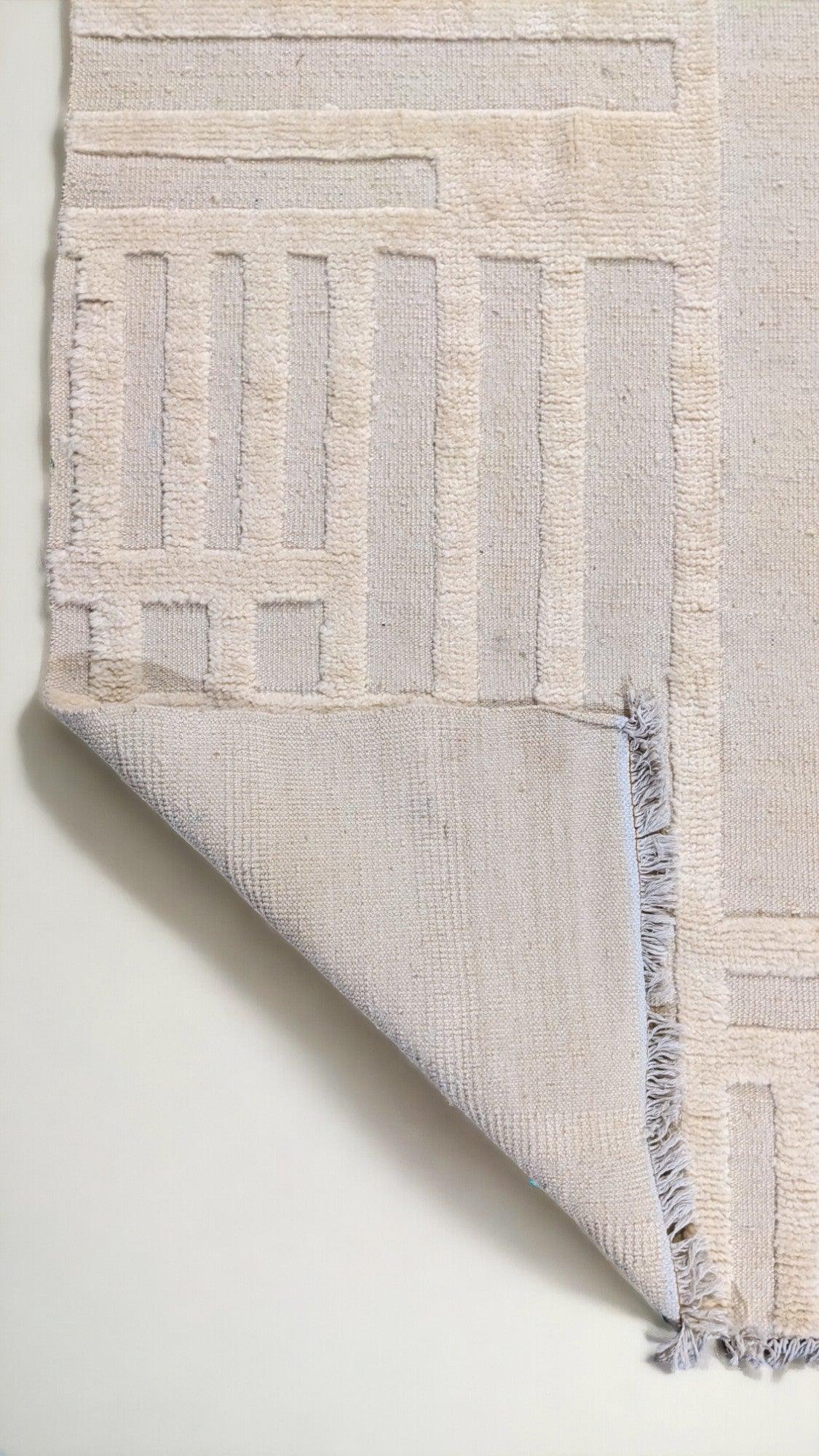 Veluxia Hand Knotted Rug - 278 x 250 cm