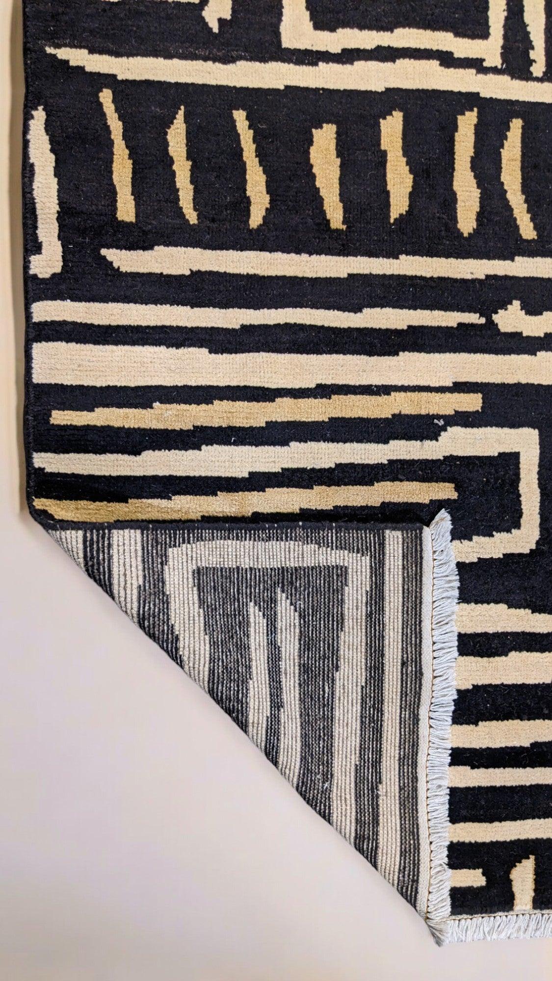 Zulu Hand Knotted Rug - 278 x 244 cm