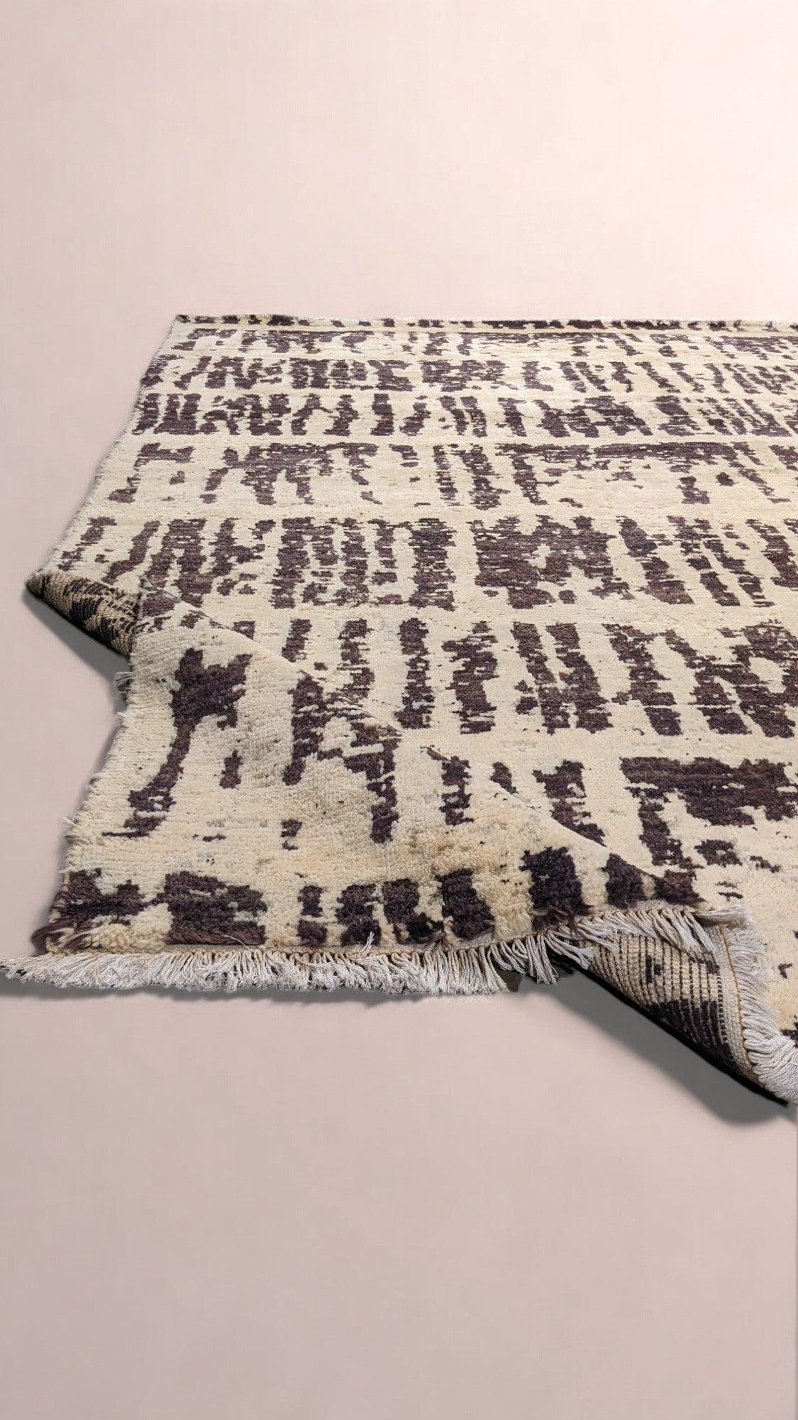 Tuareg Hand Knotted Rug - 305 x 244 cm