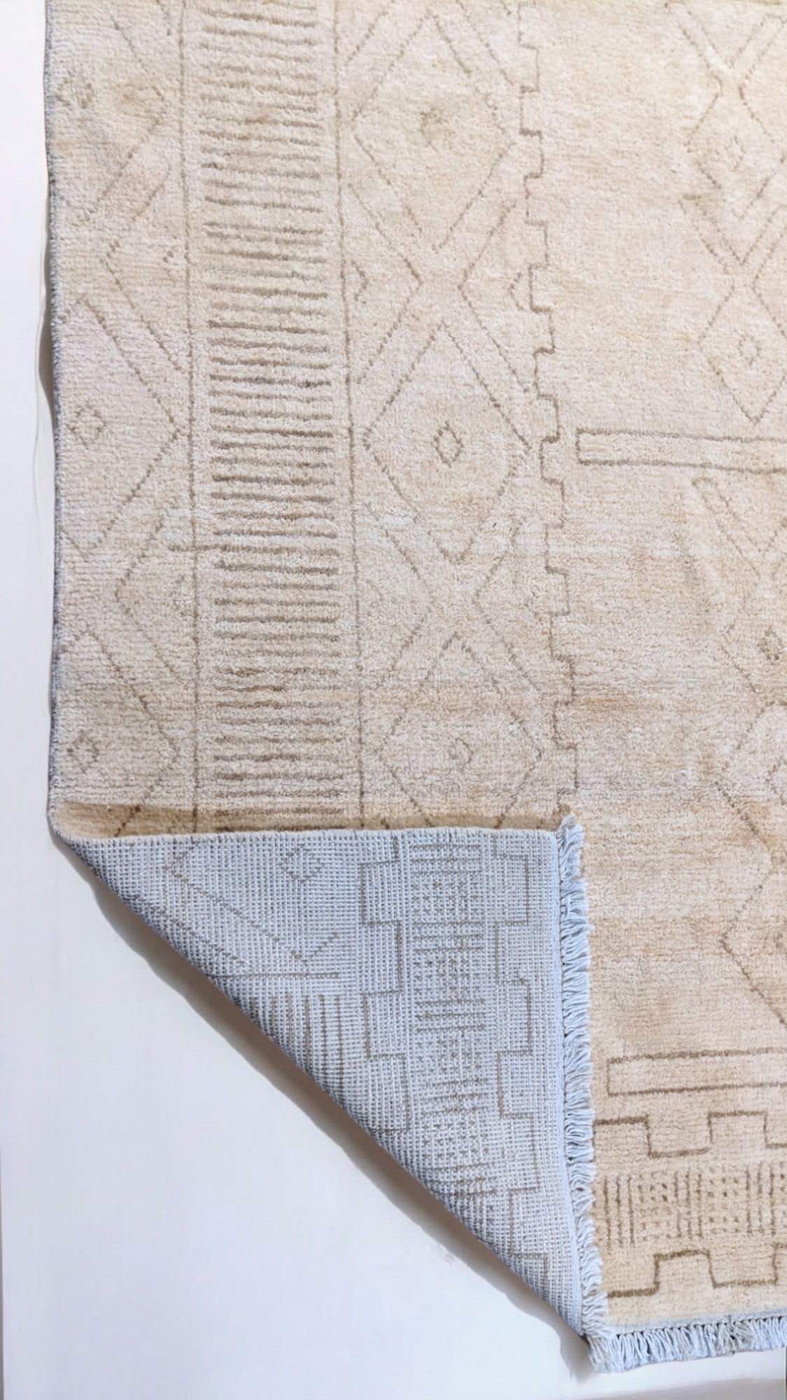 Florea Hand Knotted Rug - 314 x 253 cm