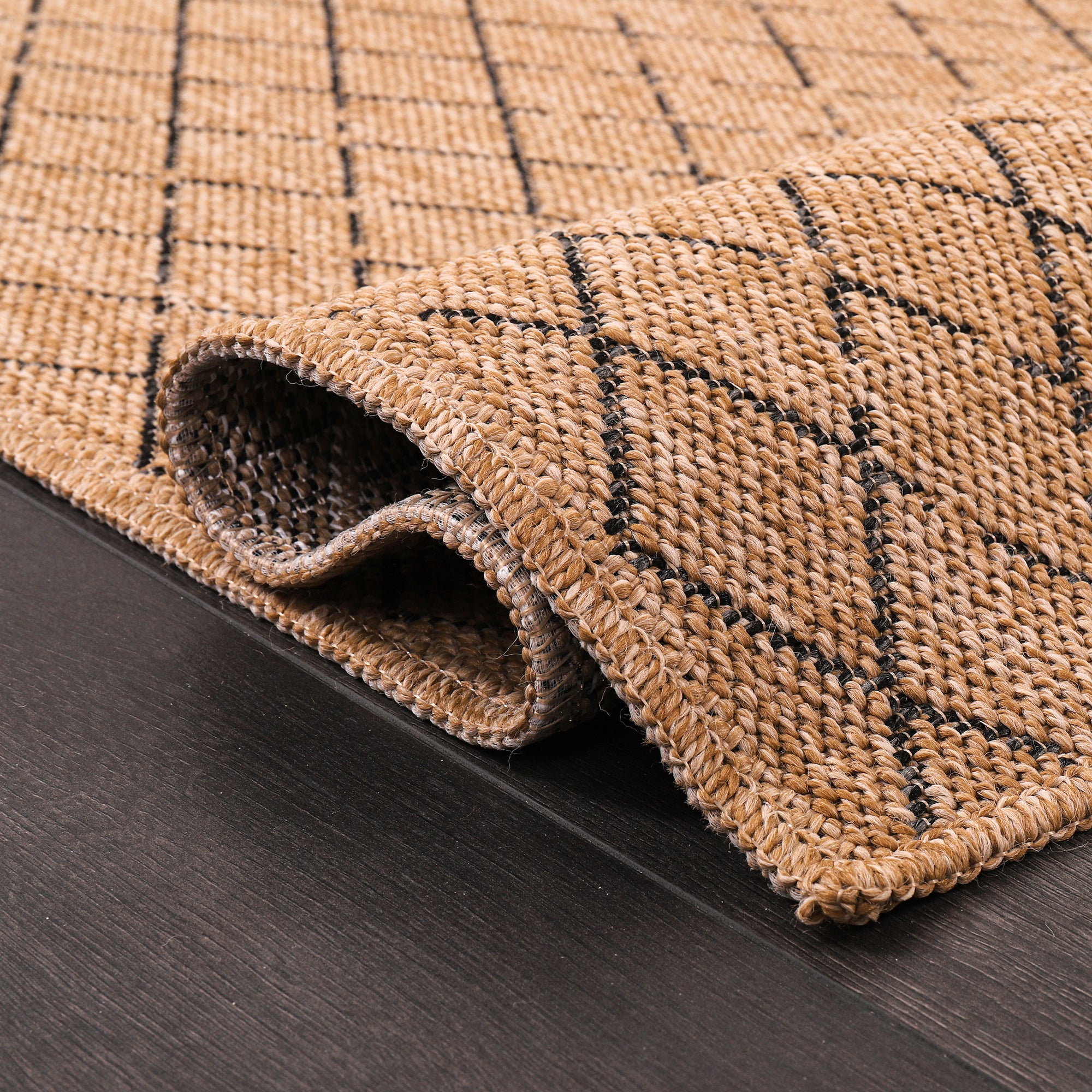 Netline Home Diamond Weave Jute-Effect Rug – Natural Outdoor/Indoor Area Rug with Black Geo Pattern, Non-Slip, Weatherproof, Easy-Clean